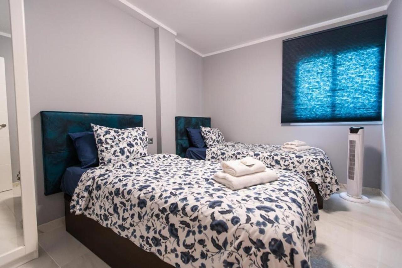 Luxury 2 Bedroom Apartment In Los Cristianos Los Cristianos  Dış mekan fotoğraf